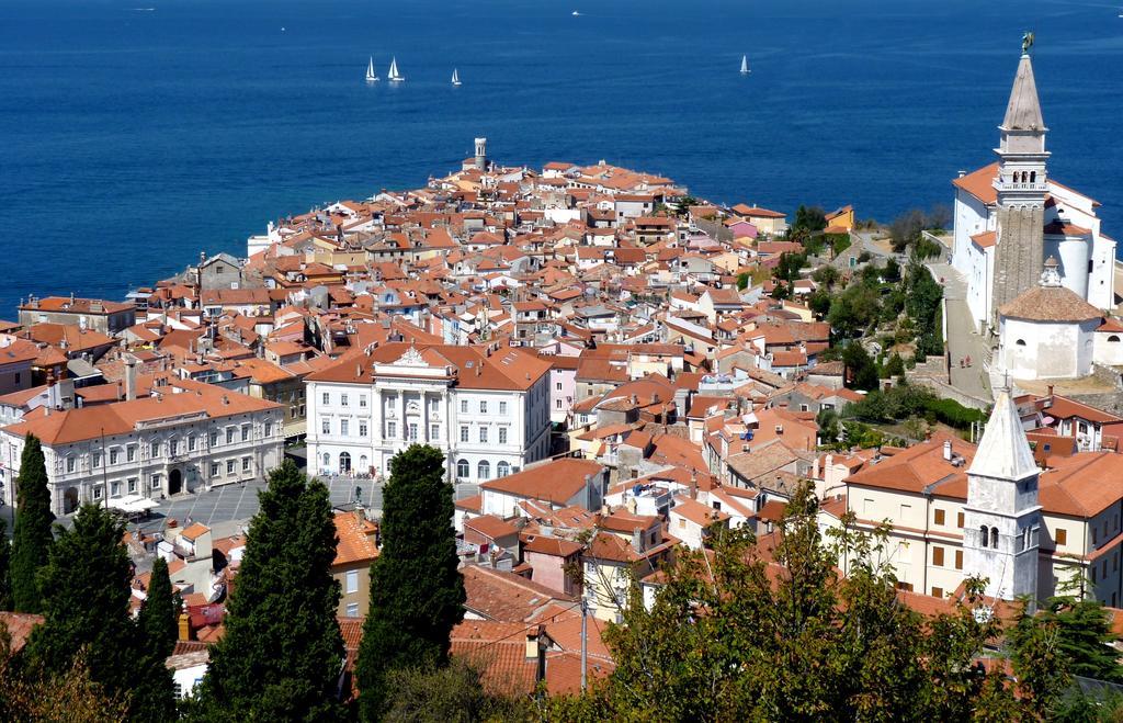 Piran Punta Beach Apartment Exterior photo